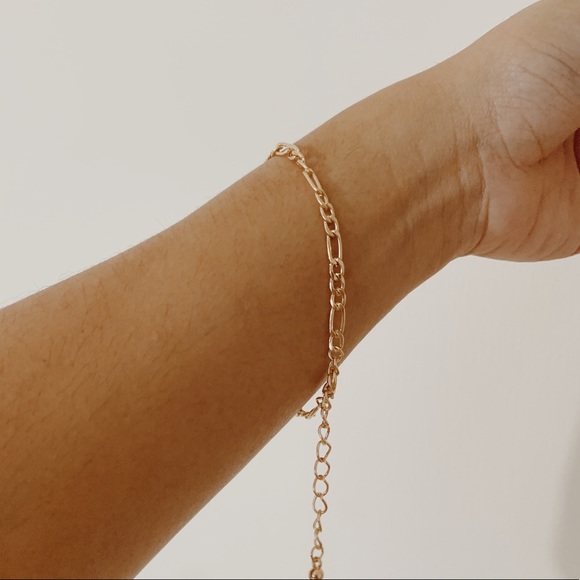 n e w | gold chain bracelet ✨🌙 - Picture 4 of 5